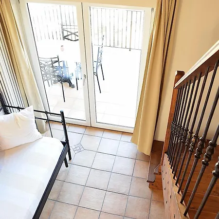 Aparthotel Residenza Le Due Torri 3*